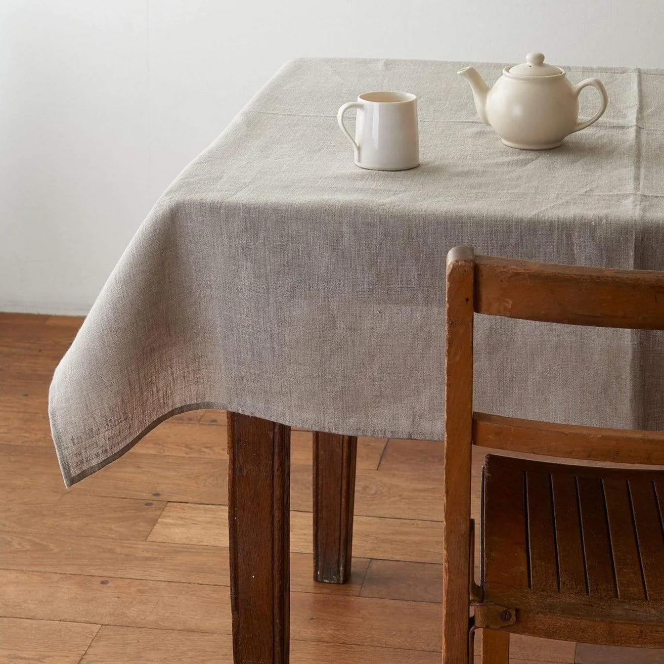Fog Linen Work Linen Table Cloth (L): Natural - Image 2