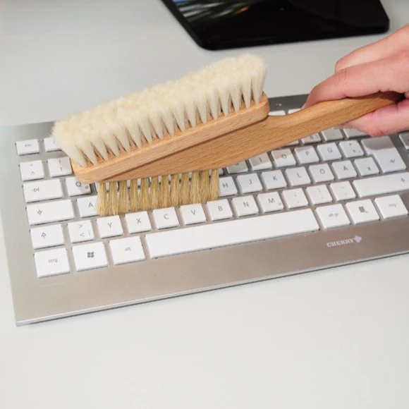 Redecker Computer Duster - Image 3