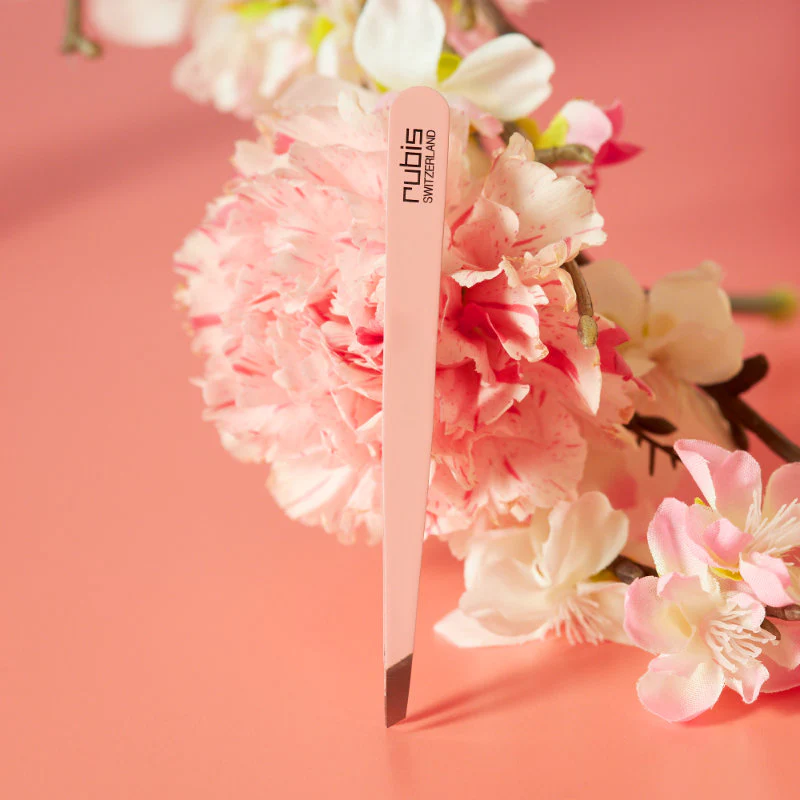 Rubis Swiss Slant Tweezers - Pink - Image 4