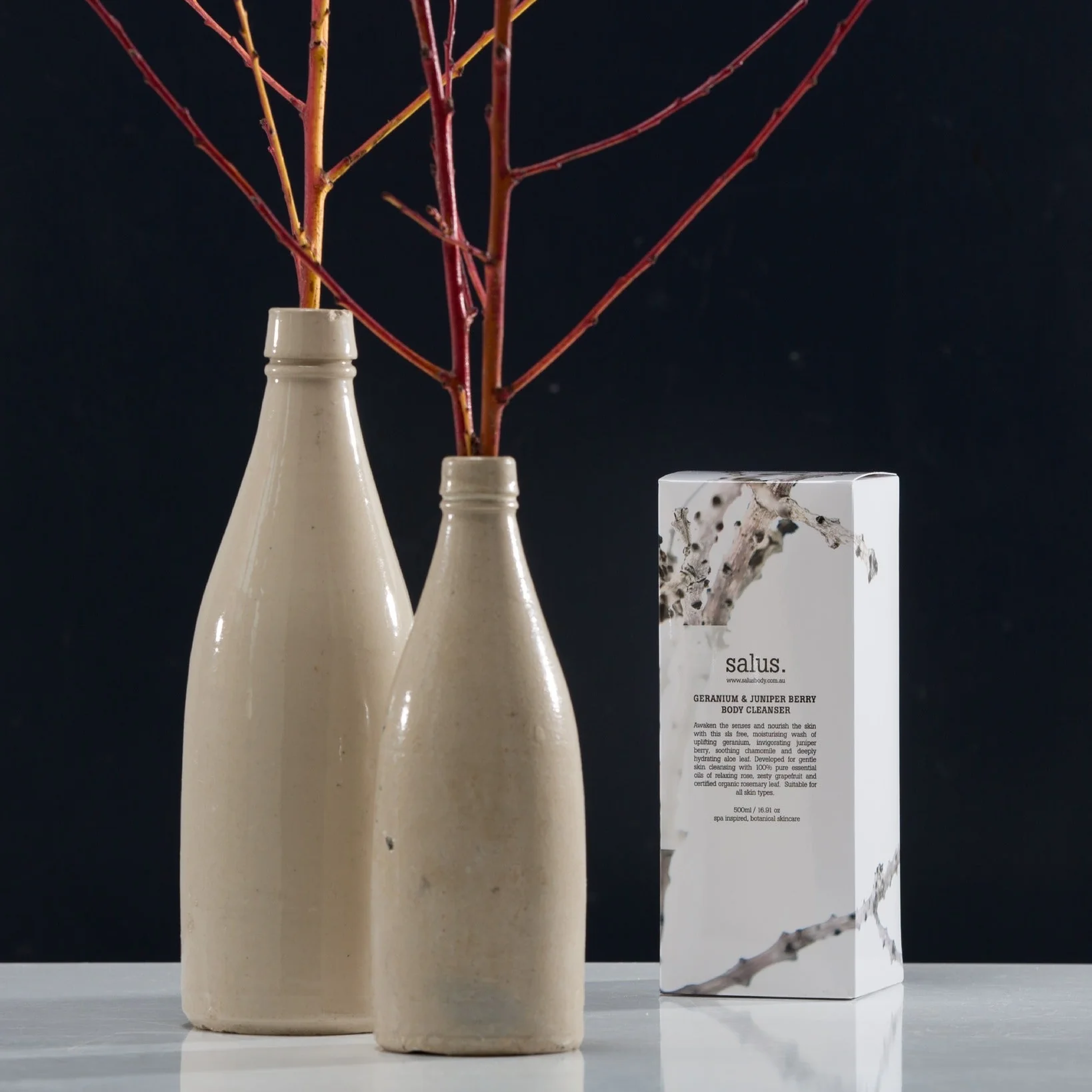 Salus Geranium + Juniper Berry Body Wash - 500ml - Image 3